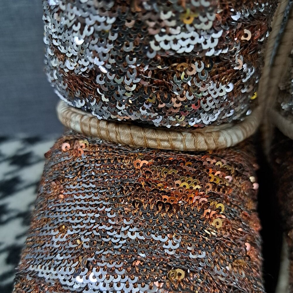 %Size 7 UGG Women's Classic Short Sparkles Boots D15 - Picture 11 of 15